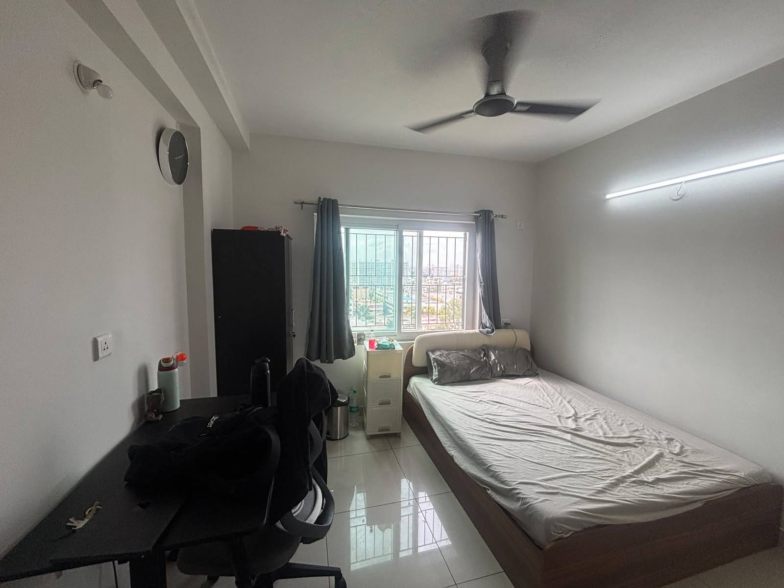 Private Room in 3BHK, SJR Palazza City, Sarjapur Road, Bengaluru — photo 2