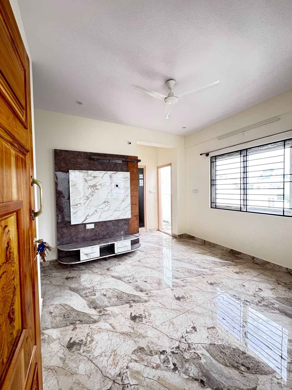 1 BHK in Singasandra near HSR Layout, Singasandra, Bengaluru — photo 1