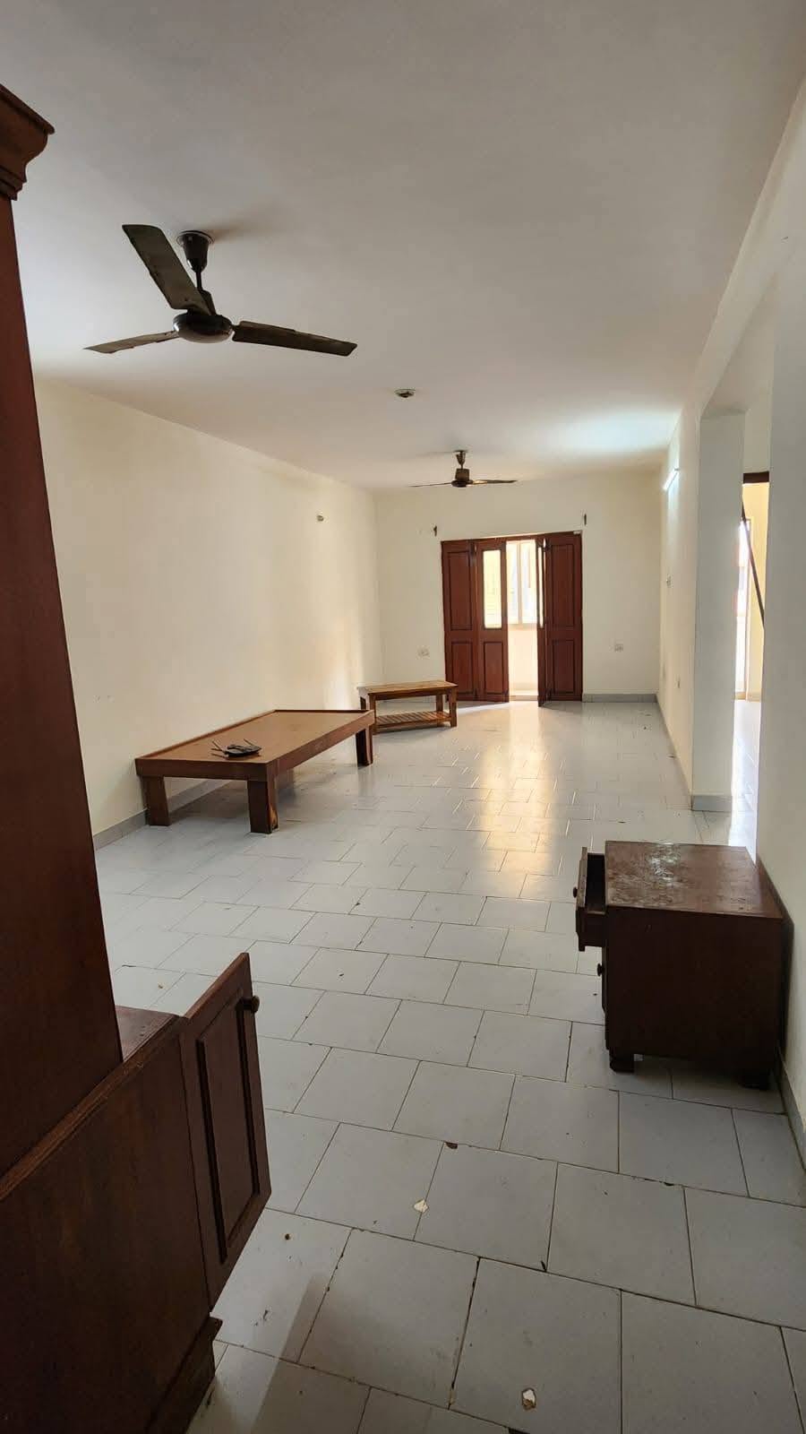 3 BHK Semi-Furnished Flat in Ejipura, Ejipura, Bengaluru — photo 2