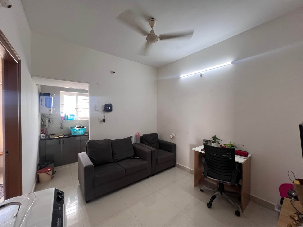 1 BHK Sublet in AECS Layout, Brookefield