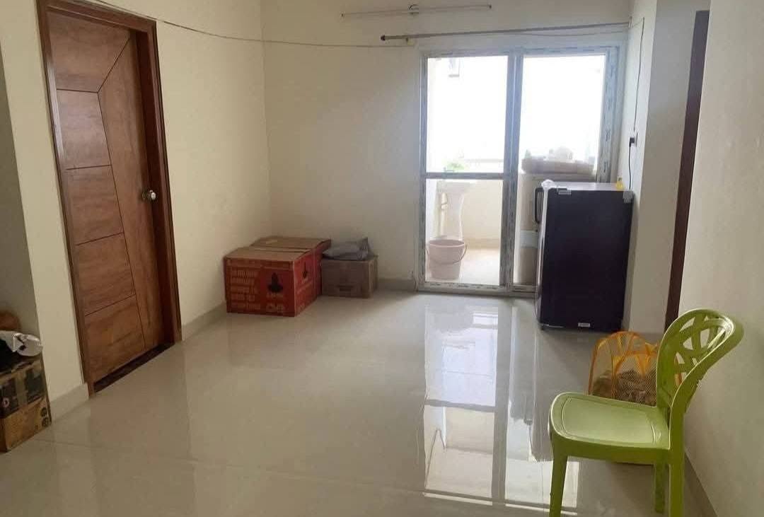 Single Room in 3BHK, Lakshmi Bhargav Heights