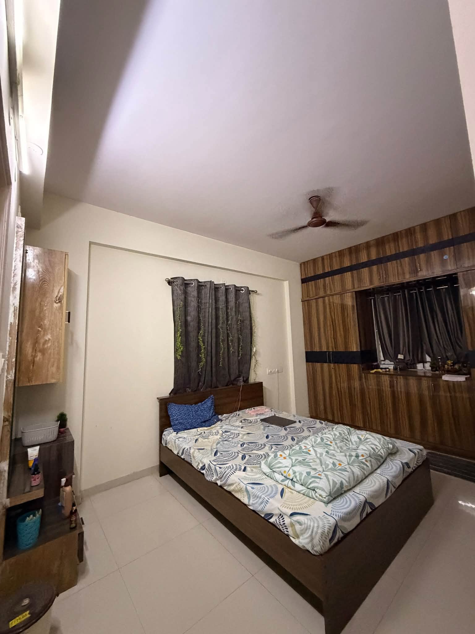 Master Bedroom in 3BHK near EGL Tech Park, Domlur, Bengaluru — photo 1