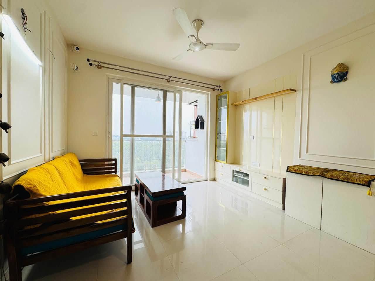 Private room in 3 BHK, Bren Edgewaters, Bengaluru — photo 2