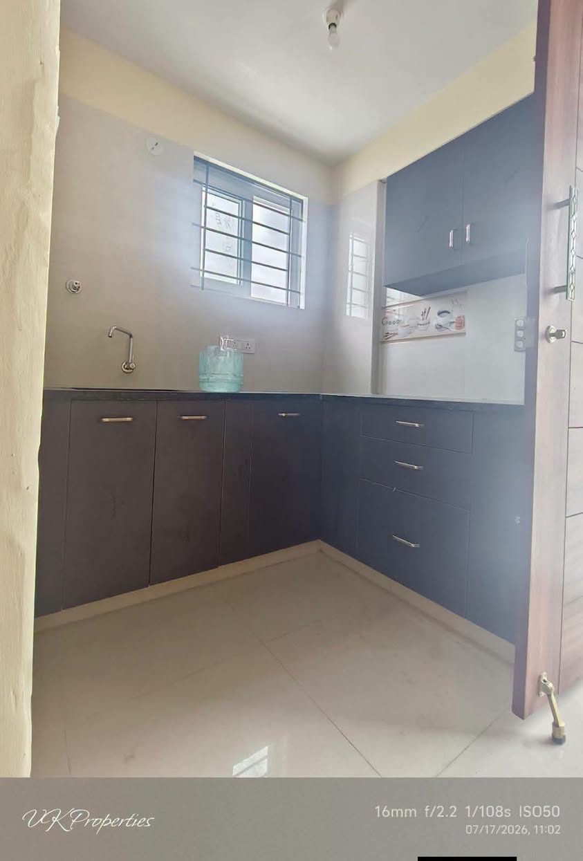 1 RK in HSR Layout Sector 5 Pent House, HSR Layout, Bengaluru — photo 2