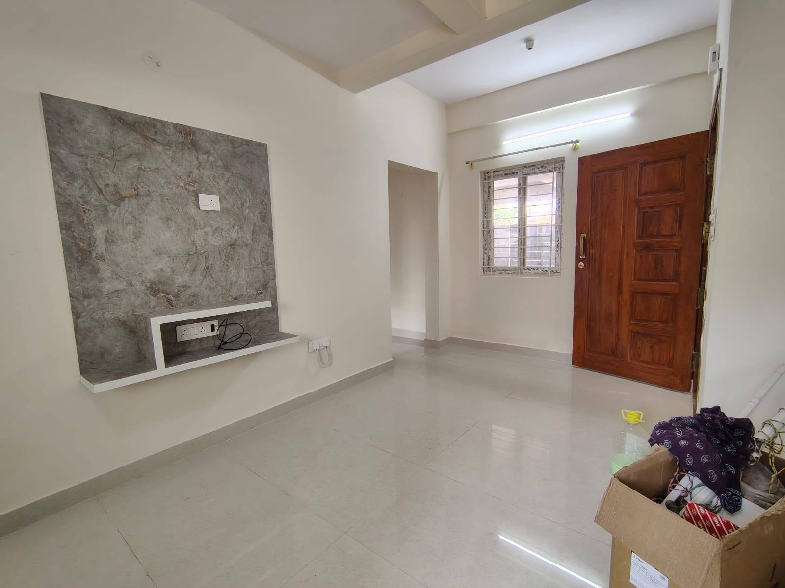 Premium 1BHK Flat for Rent Near HSR Layout, Kudlu Gate, HSR Layout, Bengaluru — photo 2