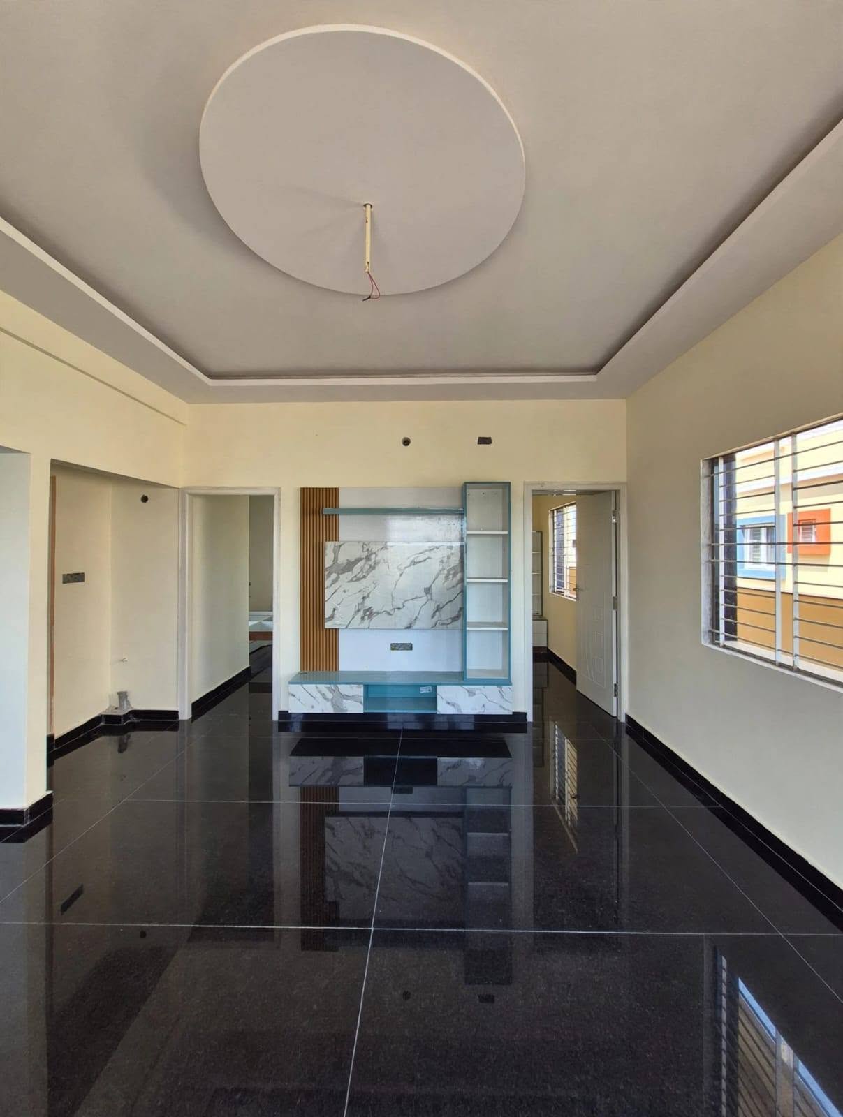 Premium 2 BHK Flat near HSR Layout, Kudlu Gate, HSR Layout, Bengaluru — photo 2