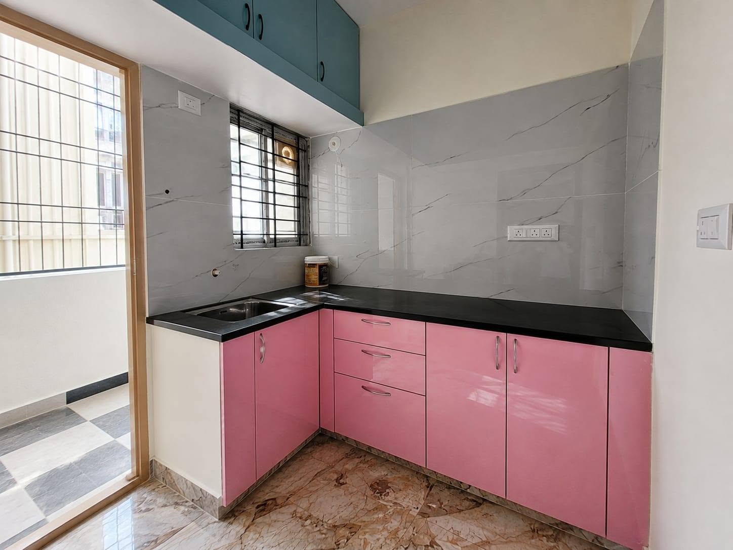 Premium 1BHK Flat for Rent Near HSR Layout, Kudlu Gate
