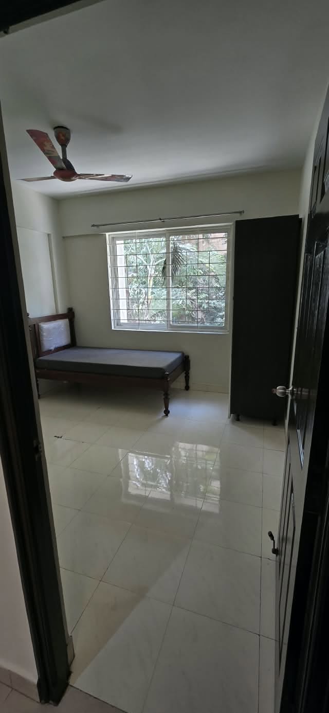 Private Room in Fully Furnished 3BHK, Purva Sunshine, Sarjapur Road, Bengaluru — photo 1