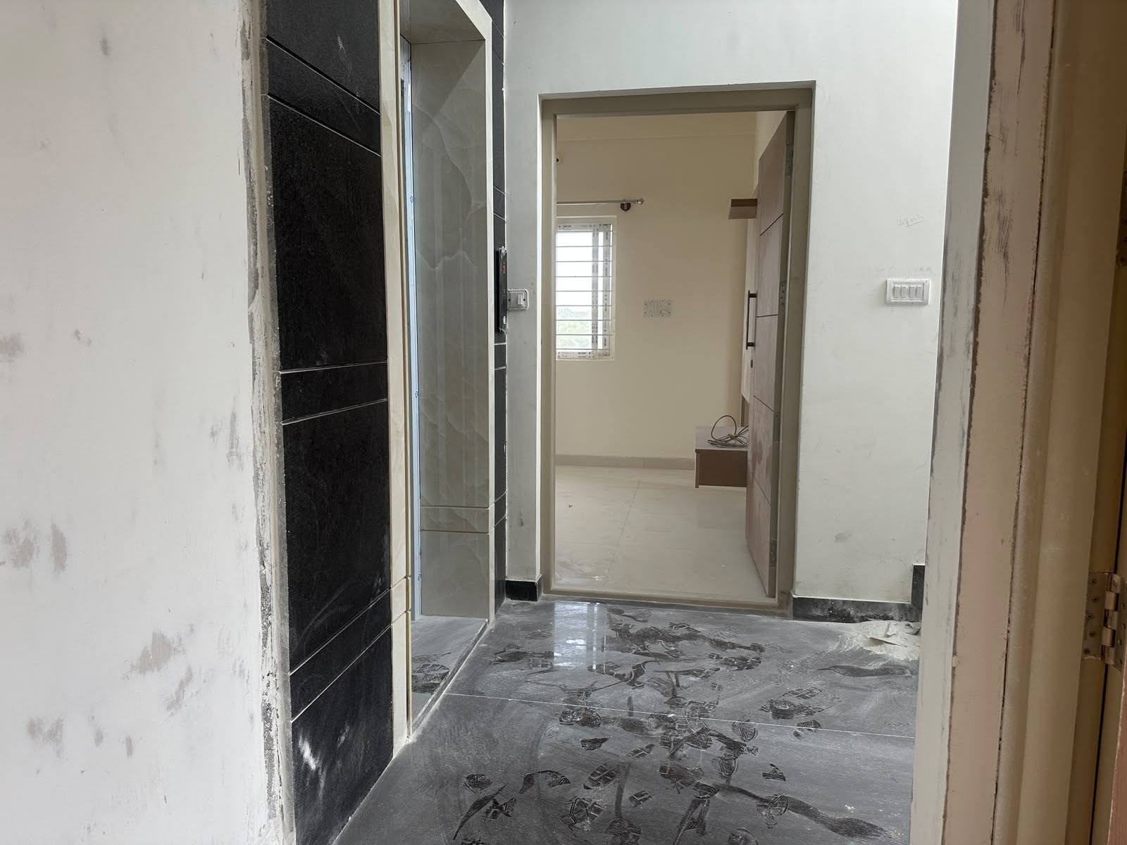 Premium 1BHK in HSR Layout Sector 1, HSR Layout, Bengaluru — photo 2