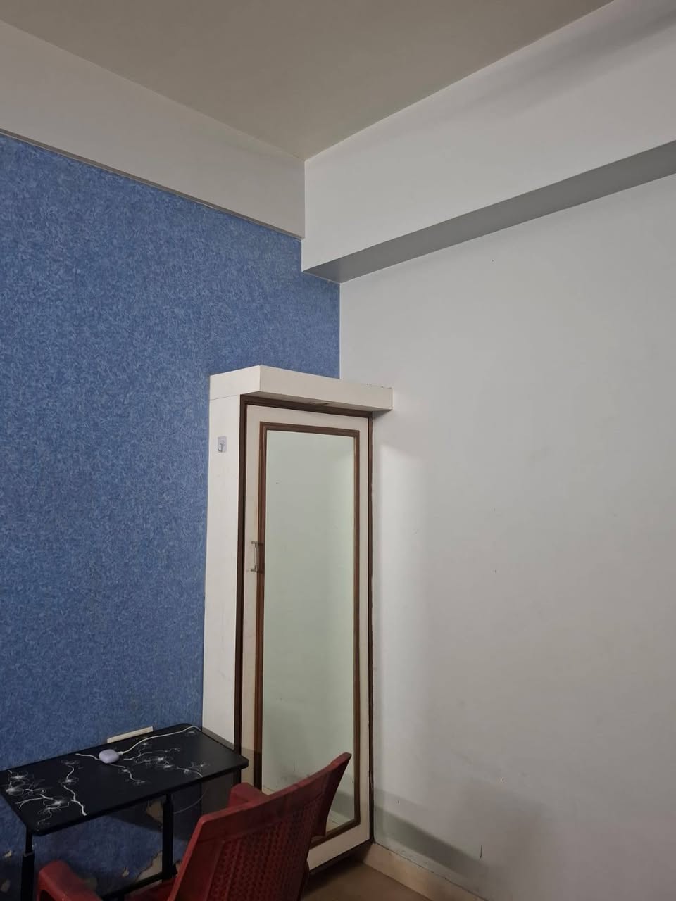Private Room in 3BHK, Shantinagara