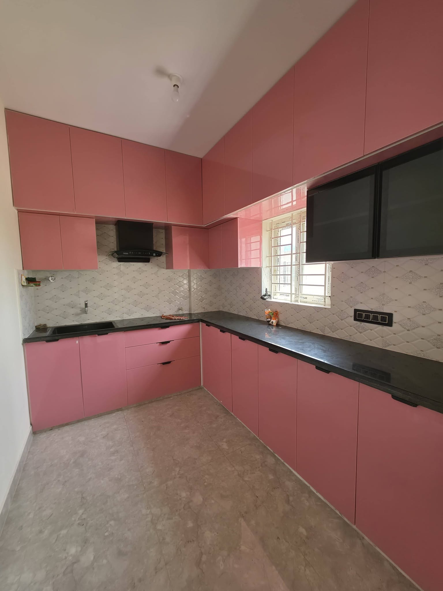 3BHK Flat for Rent Near HSR Layout, Harlur Road, Bengaluru — photo 1
