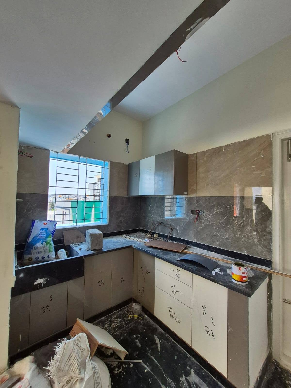 Premium 2BHK Flat Near HSR Layout Kudlu Gate
