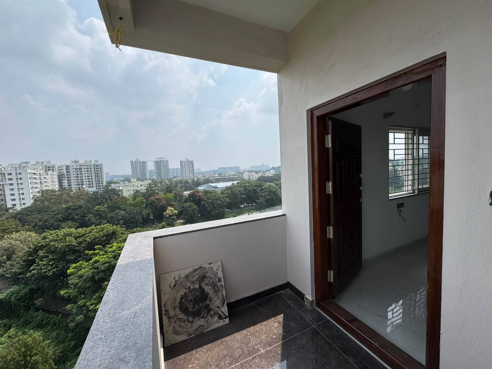 2 BHK Flat for Rent near HSR Layout, Kudlu Gate
