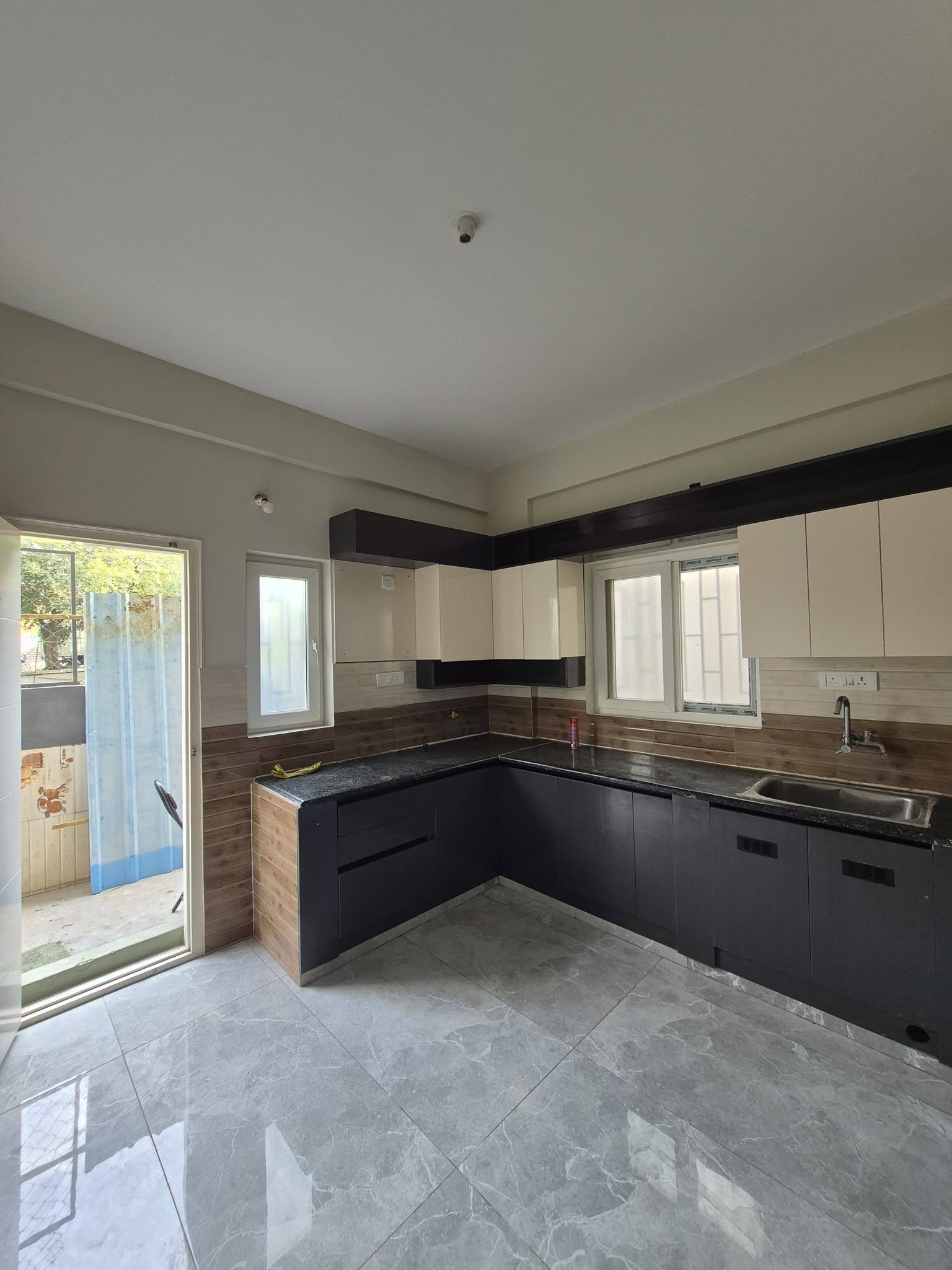 1BHK Flat for Rent in Kudlu Gate, Near HSR Layout, Kudlu Gate, Bengaluru — photo 1