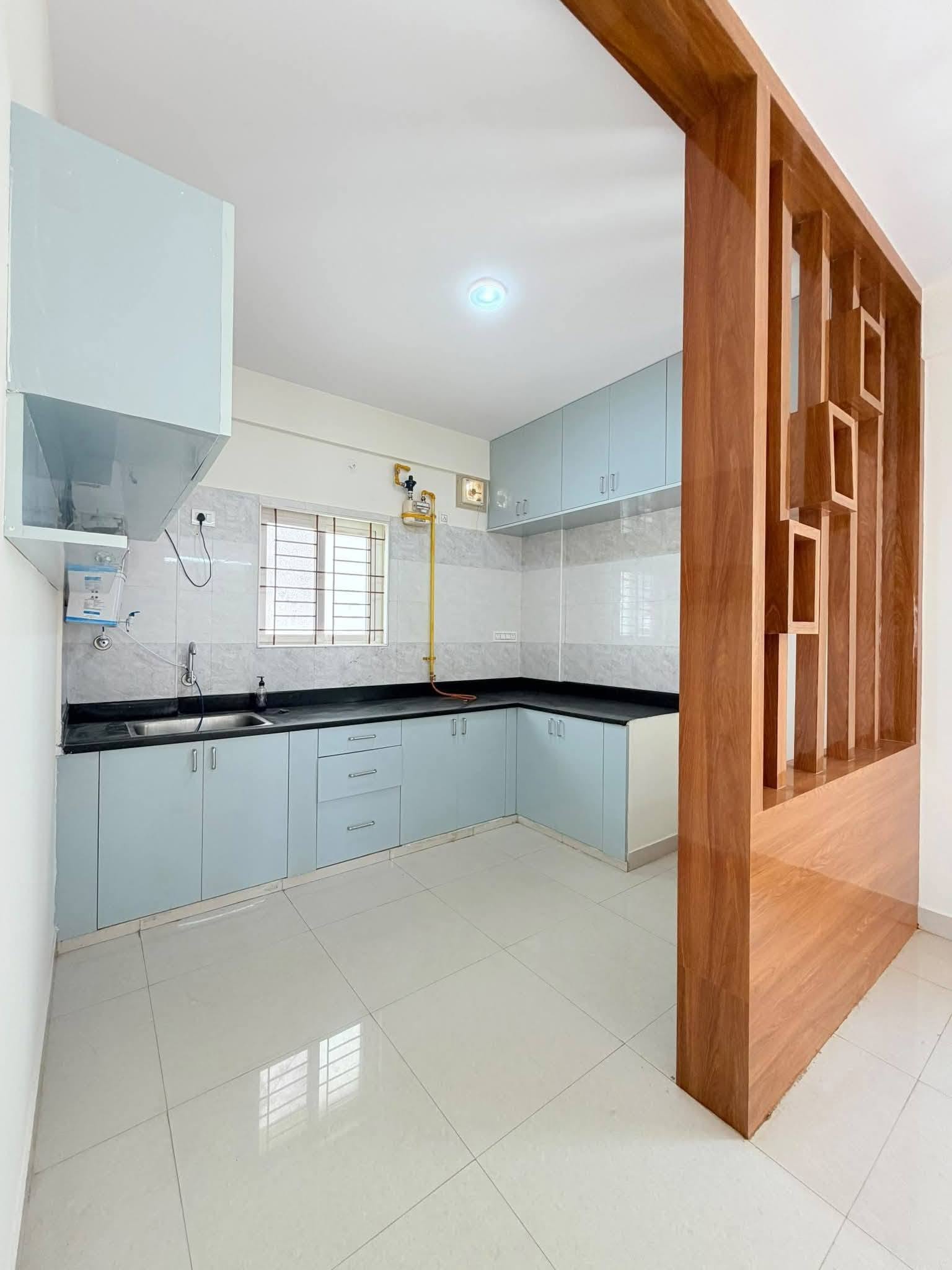 Spacious 2 BHK in HSR Layout, HSR Layout, Bengaluru — photo 2