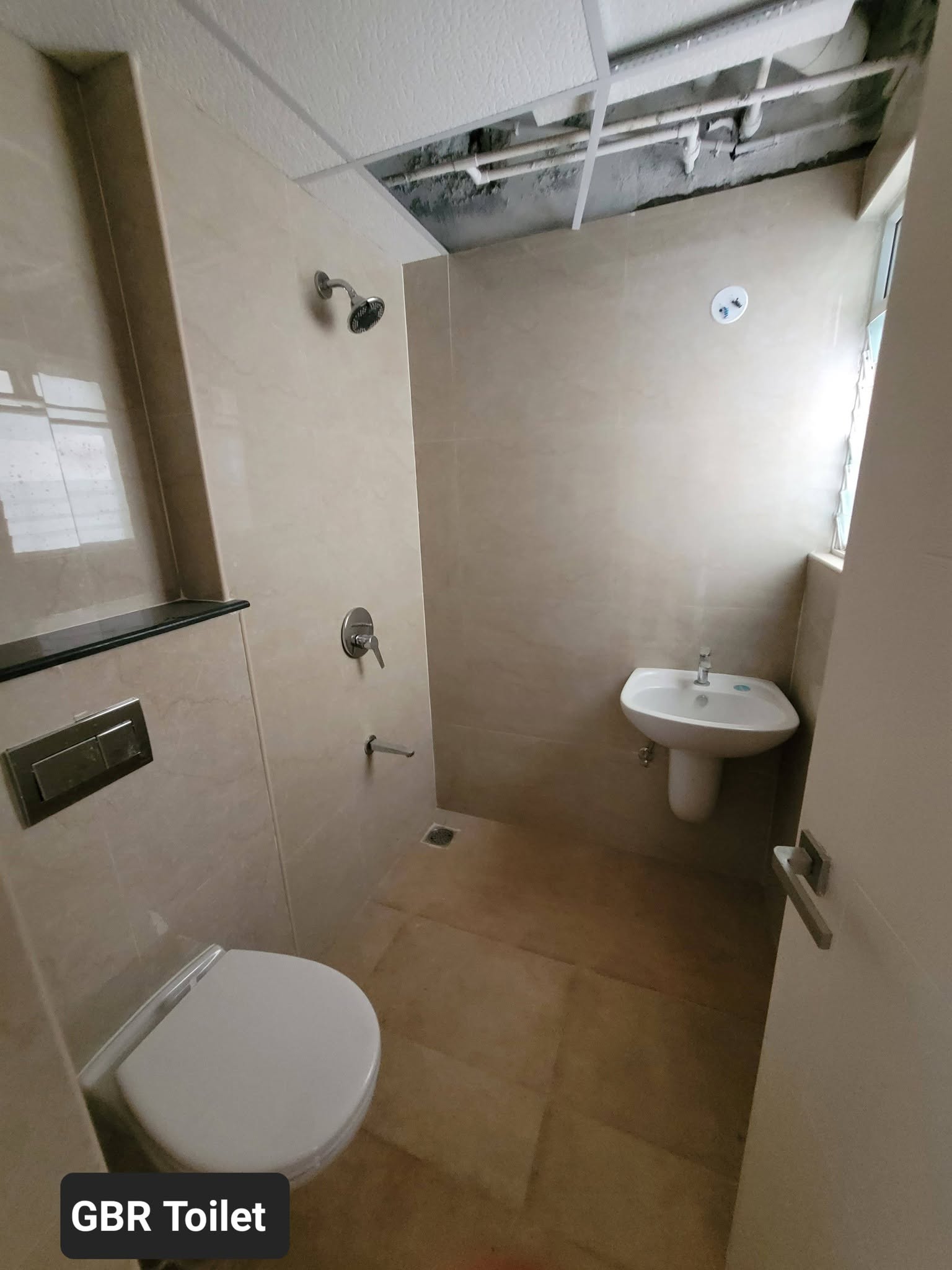 Mana Capitol 2 BHK Flat for Rent, Sarjapur Main Road, Bengaluru — photo 2