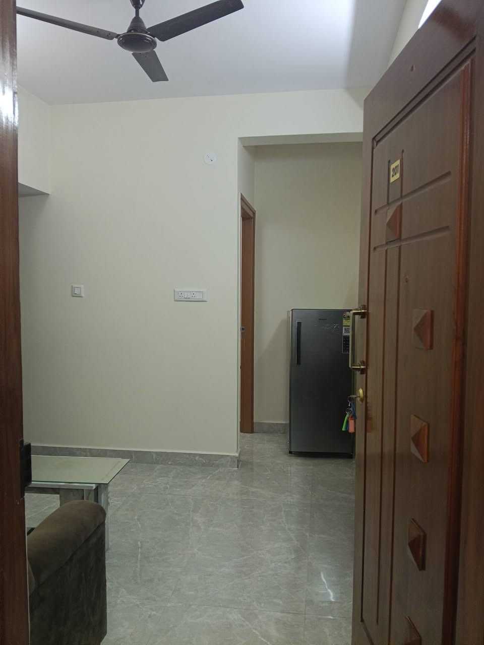 Fully Furnished 1 BHK Flat for Rent – SVS Towers, BTM Layout