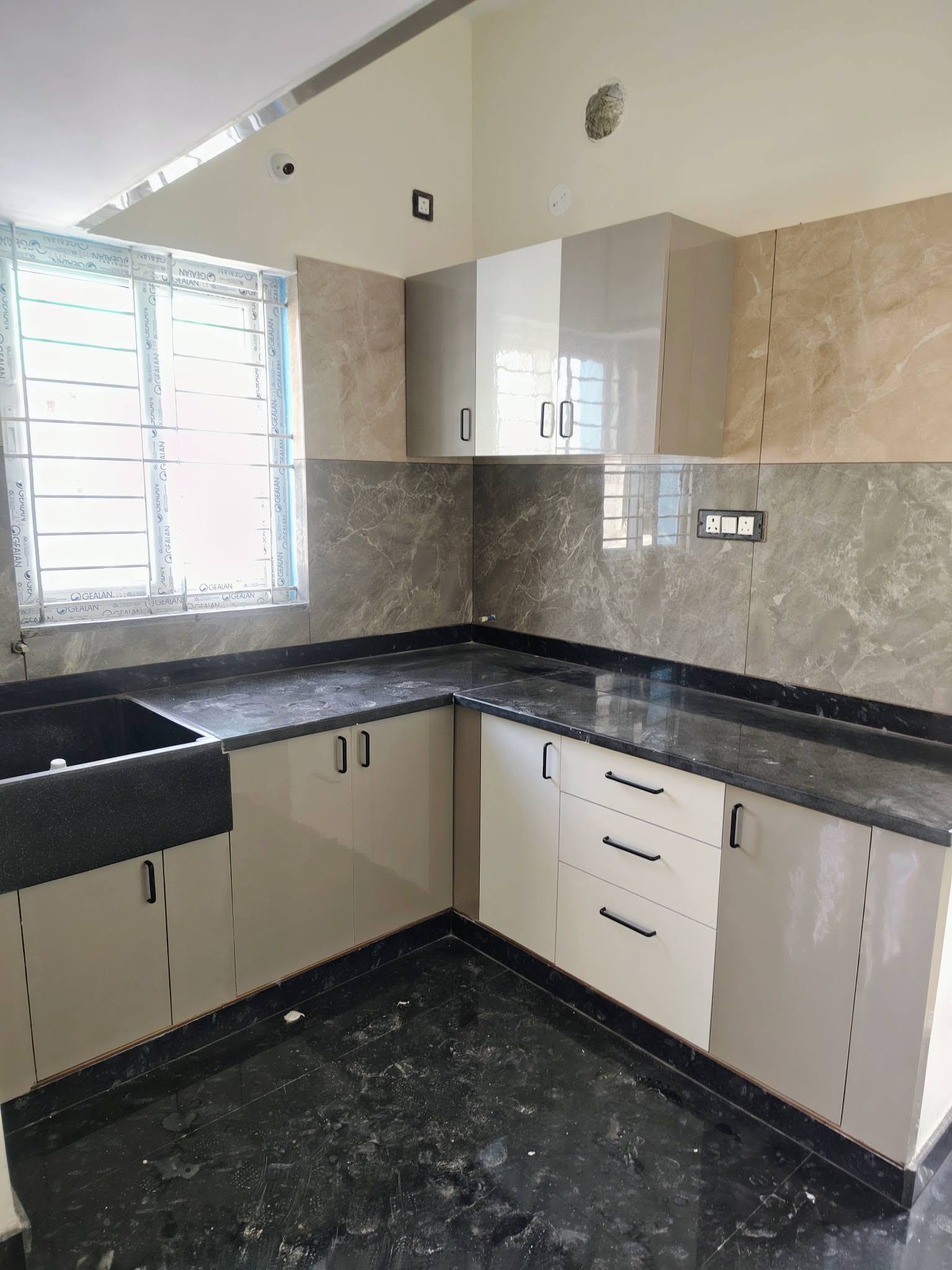Premium 2 BHK Semi Furnished in Kudlu Gate