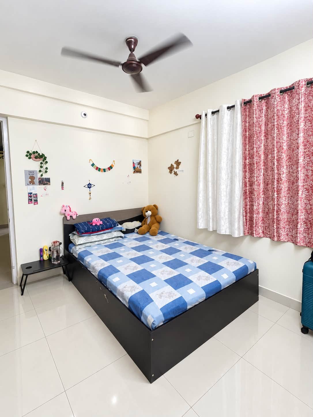 Fully Furnished Room in 3BHK, Hosa Road Kasavanahalli