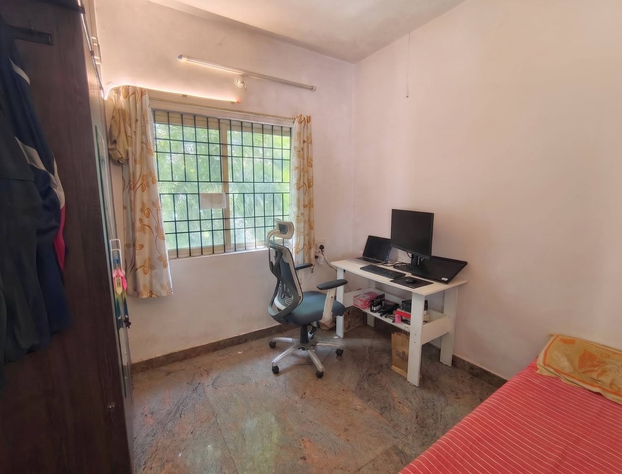 Private Room in 2BHK, HSR Sector 3, HSR Layout, Bengaluru — photo 1