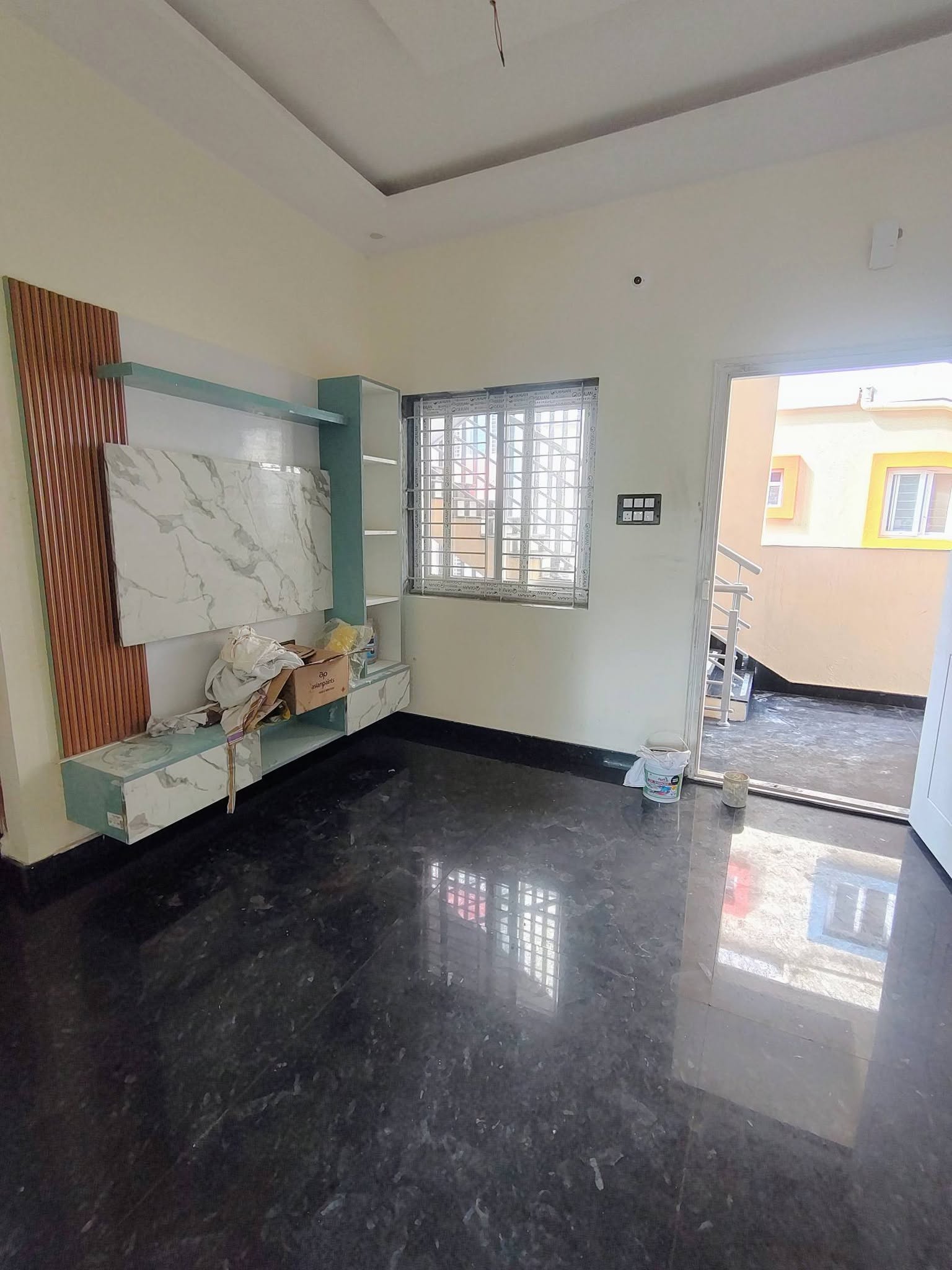1 BHK Semi Furnished Flat in Kudlu Gate