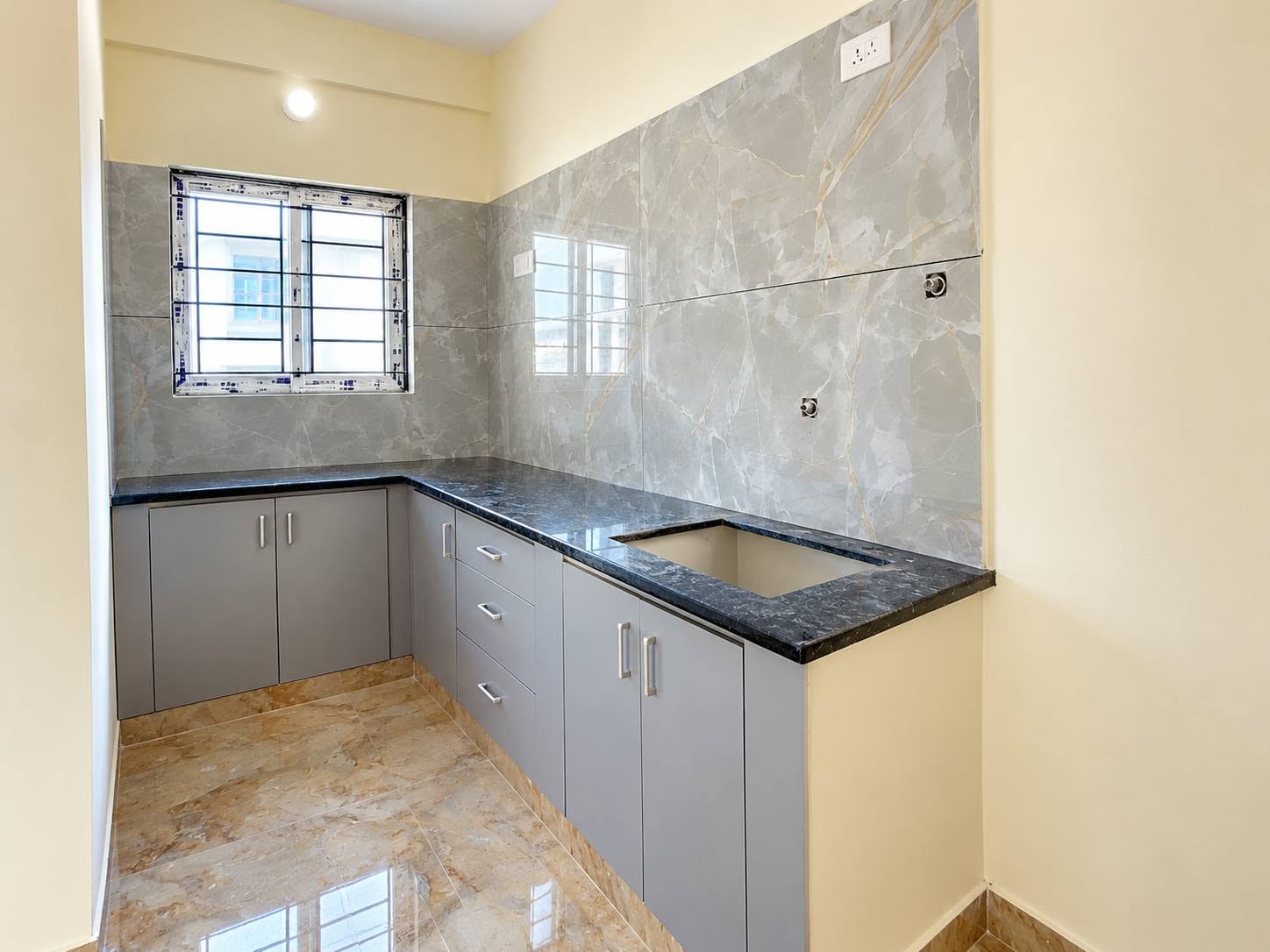 1 BHK Flat Near HSR Layout